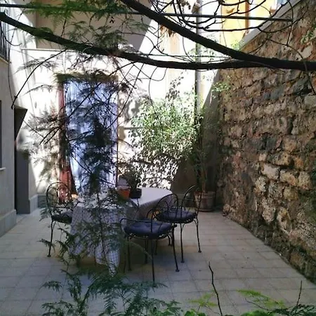 Loft Centro Ingresso Indipendente Giardino Privato *